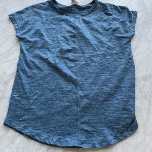 Like new all in motion shirt — bundle and save!